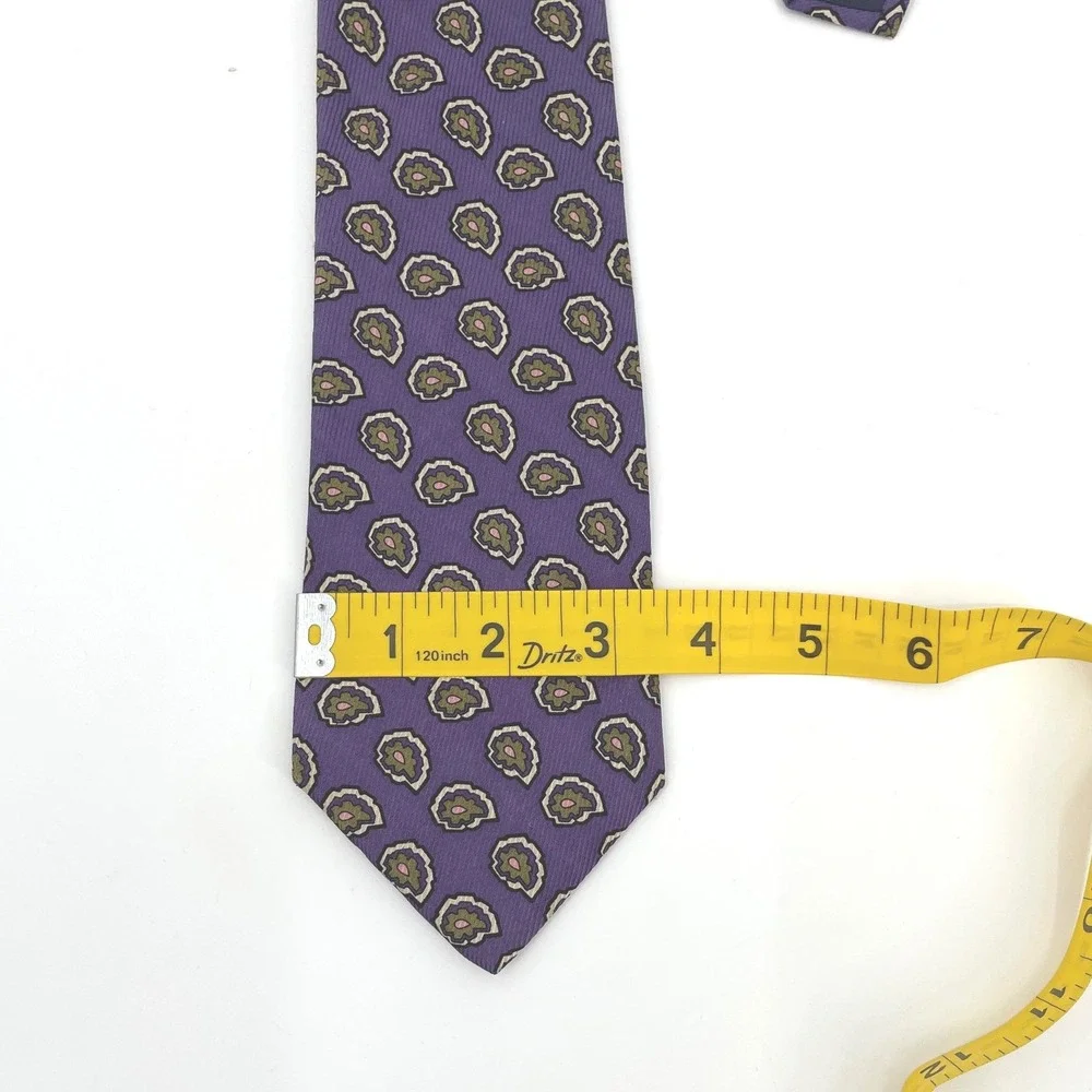 Burberrys Tie Mens OS Purple Silk Medallion VTG Luxury‎ Designer Old Money USA